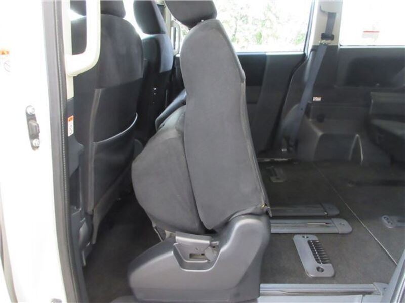 DELICA D5