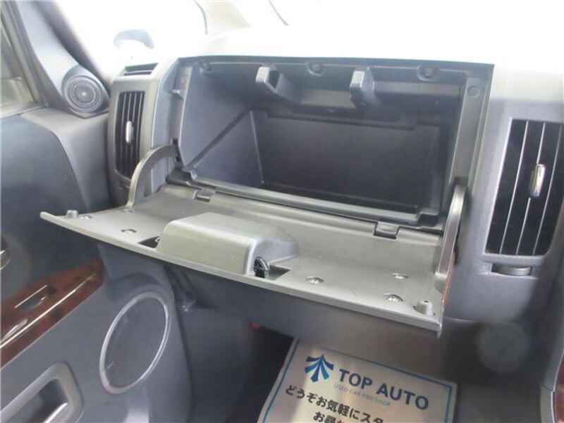 DELICA D5