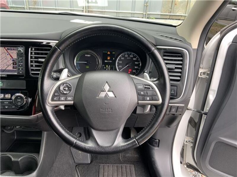 OUTLANDER PHEV