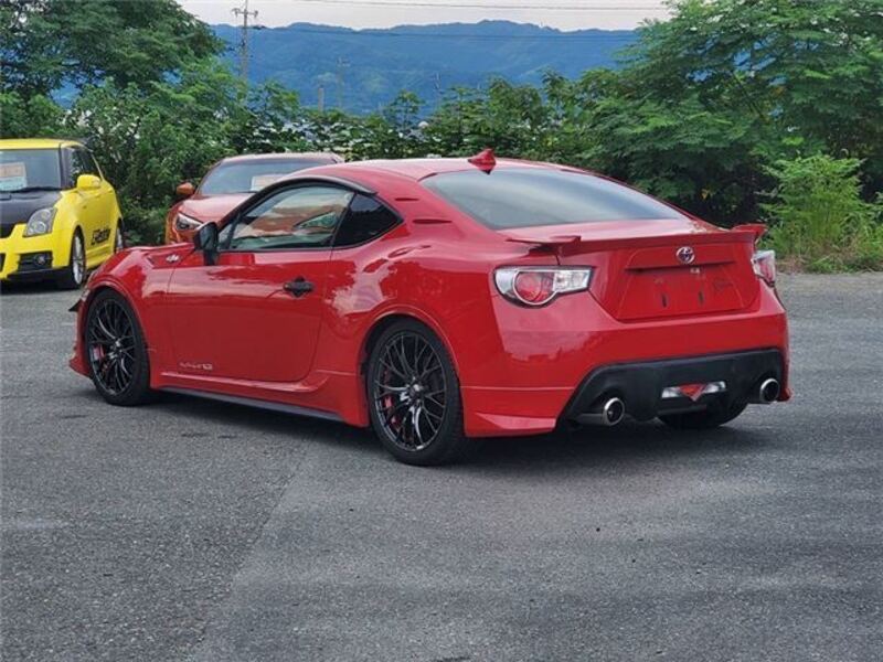 86