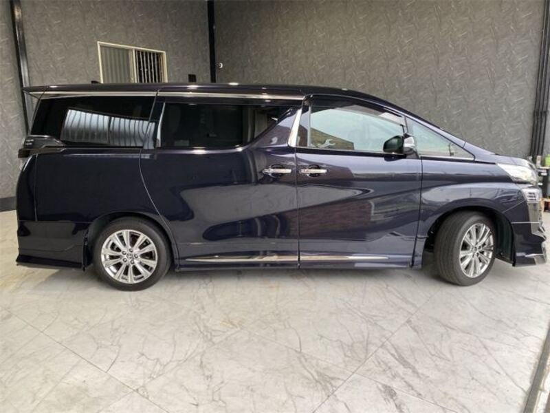 VELLFIRE