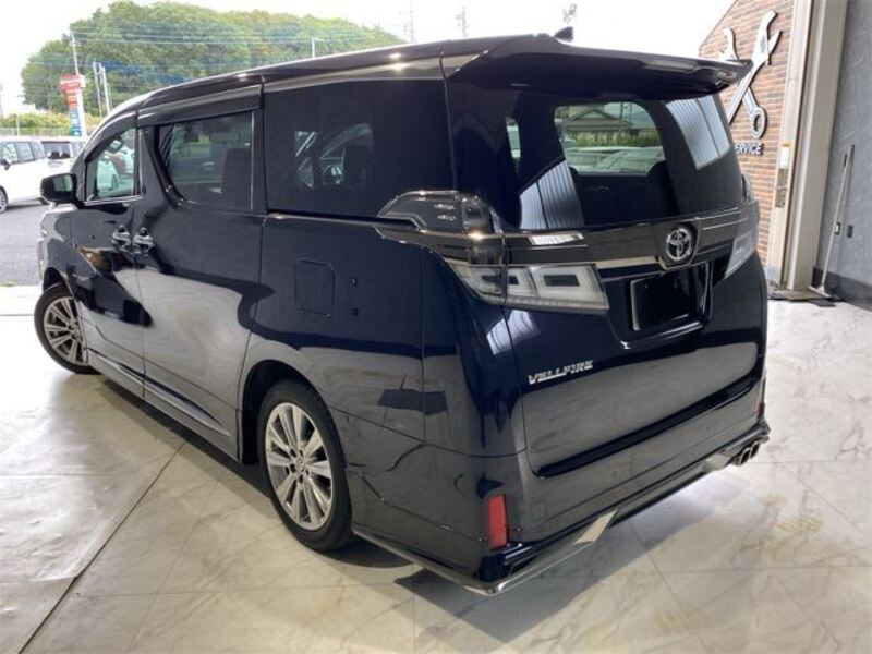 VELLFIRE