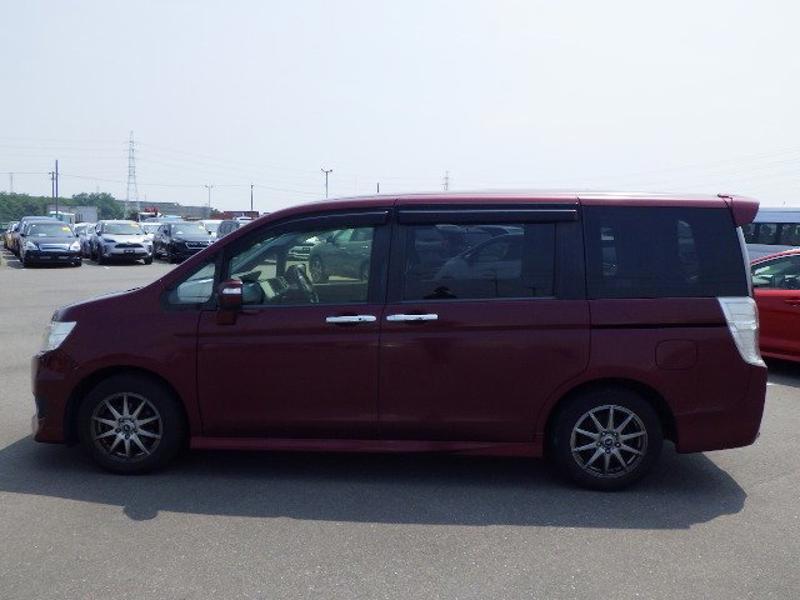 STEP WAGON