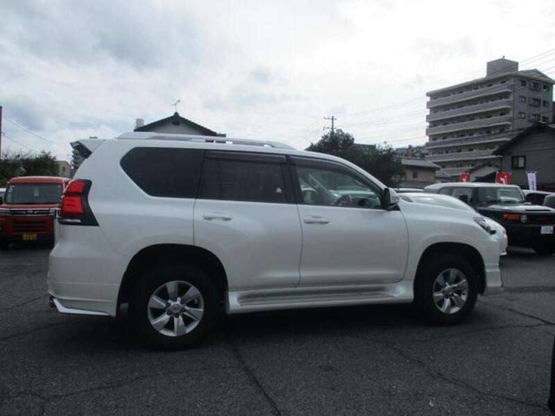 LAND CRUISER PRADO