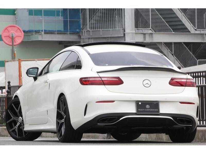 E-CLASS