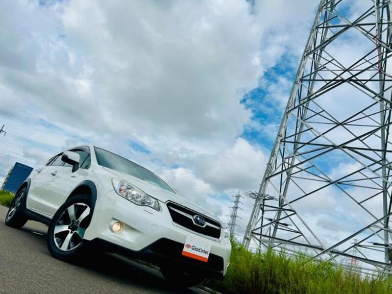 XV HYBRID