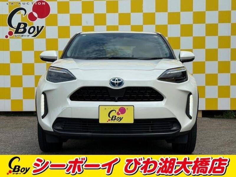 YARIS CROSS
