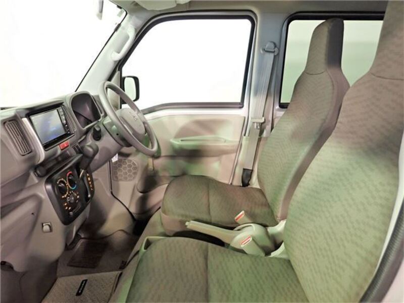 MINICAB VAN