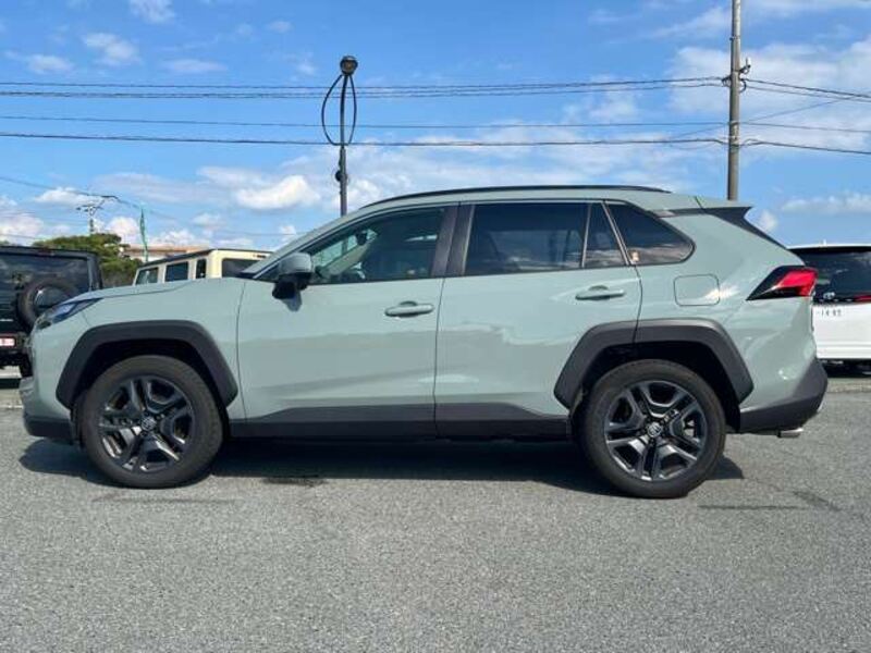 RAV4