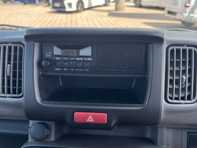 MINICAB VAN