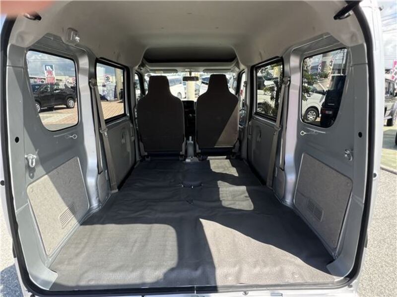 MINICAB VAN
