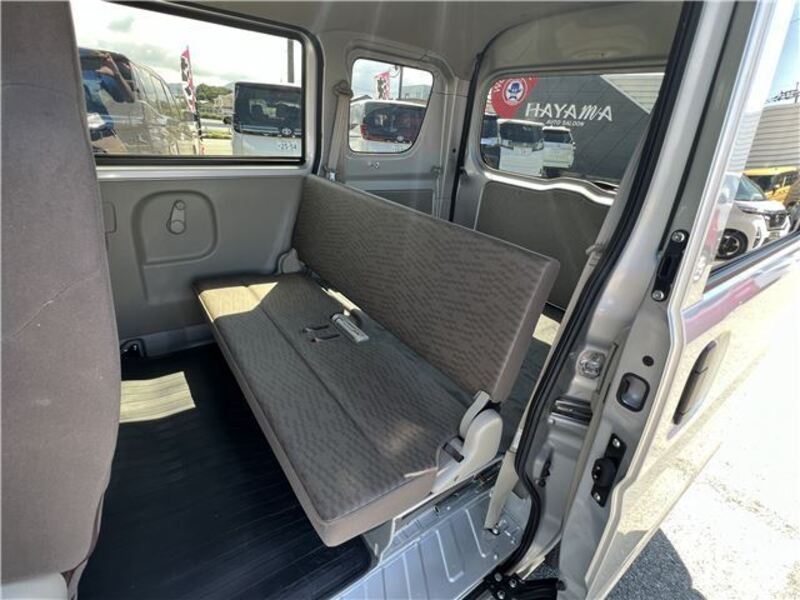 MINICAB VAN