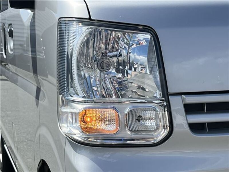 MINICAB VAN