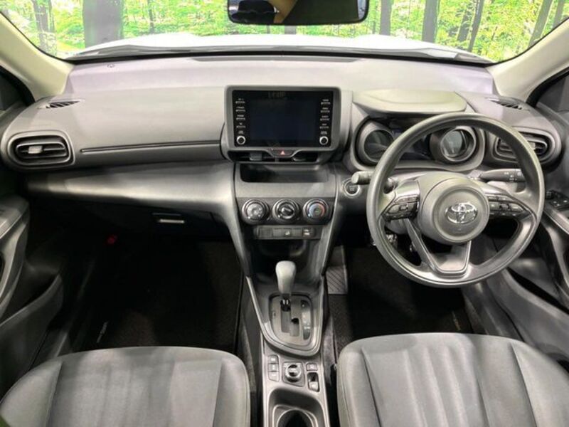 YARIS CROSS