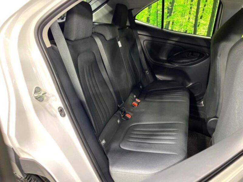 YARIS CROSS
