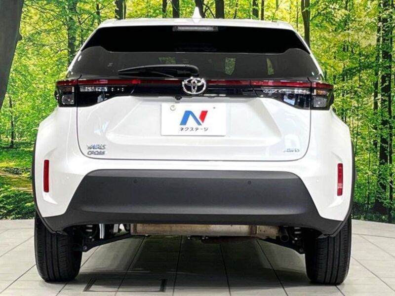 YARIS CROSS