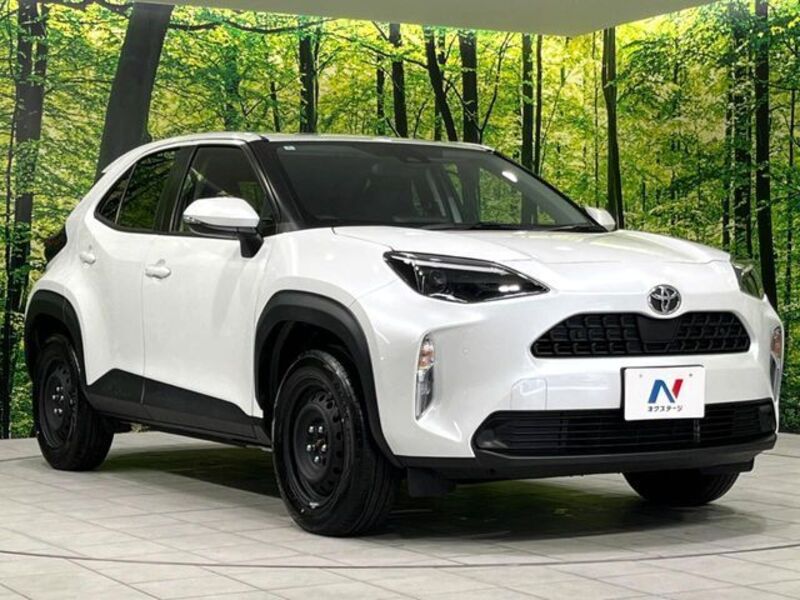 YARIS CROSS