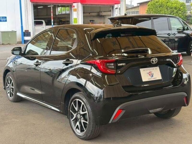YARIS