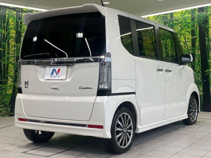N BOX CUSTOM