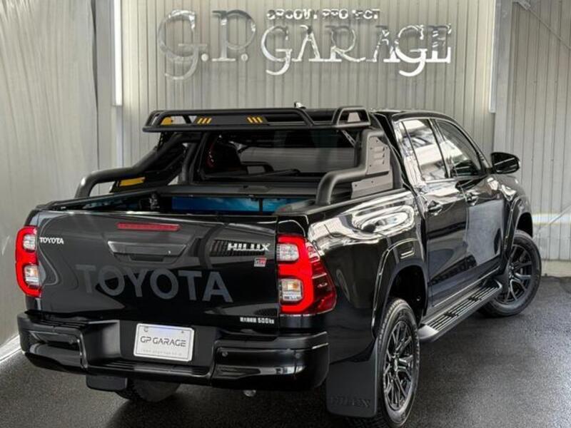 HILUX