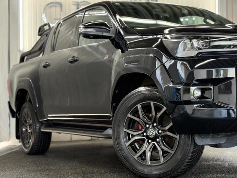 HILUX