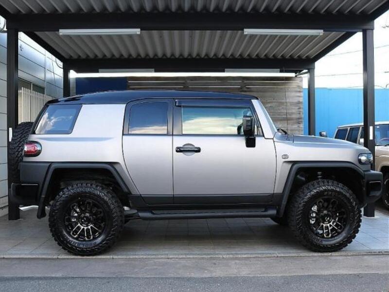 FJ CRUISER
