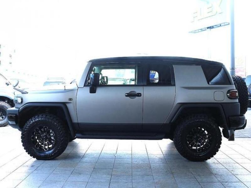 FJ CRUISER