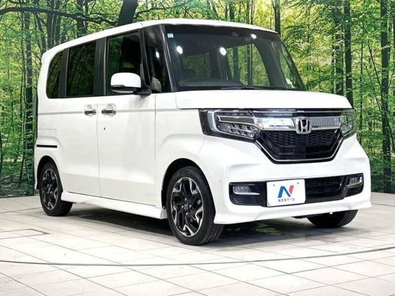 N BOX CUSTOM