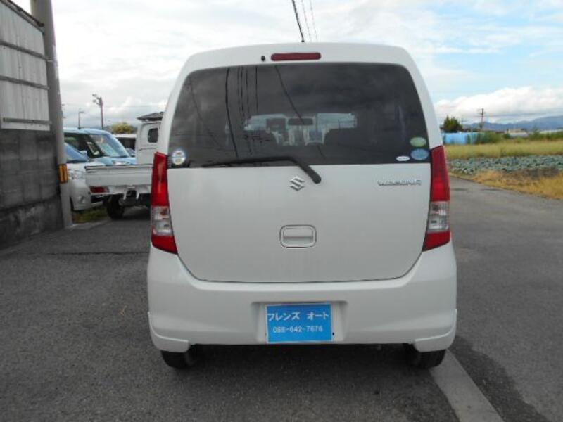 WAGON R