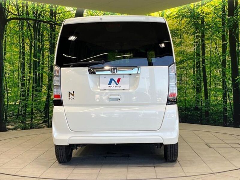 N BOX