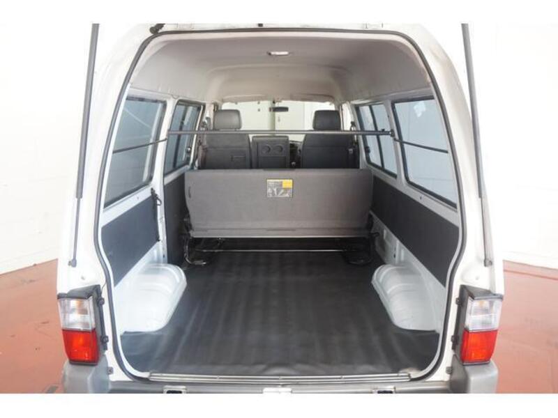 BONGO VAN