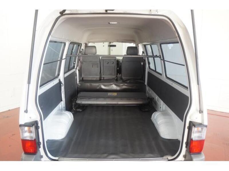 BONGO VAN
