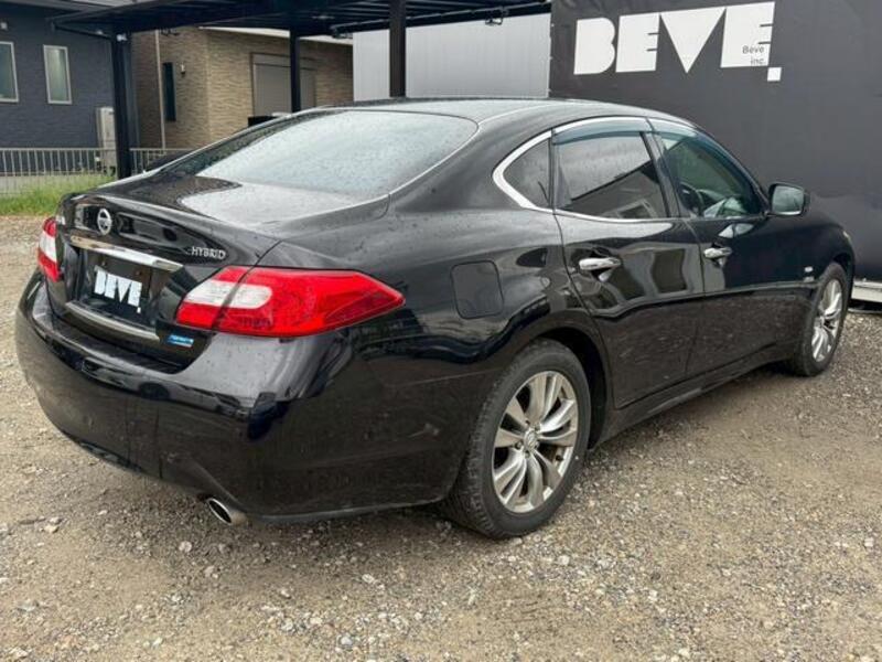 FUGA HYBRID