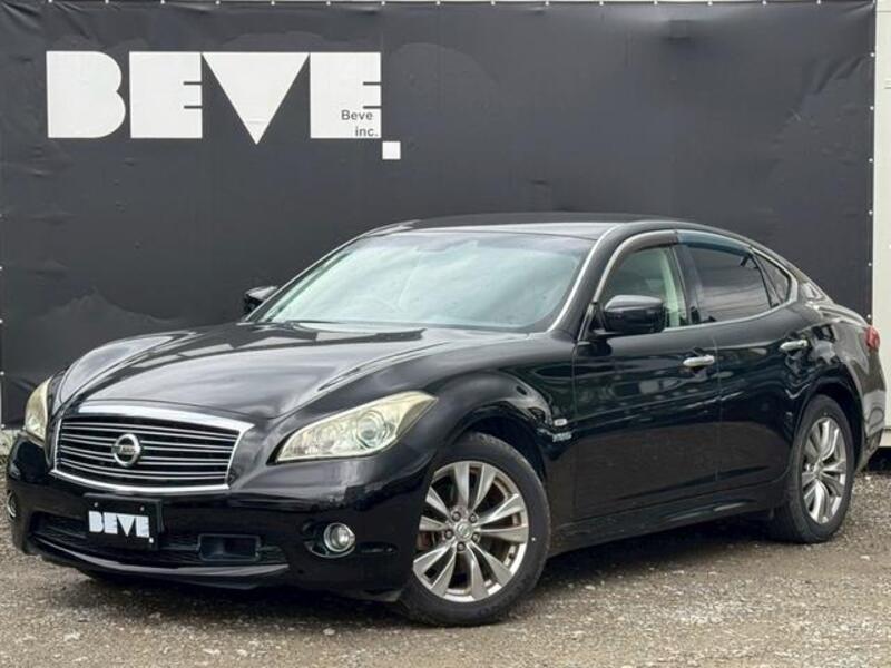 NISSAN FUGA HYBRID