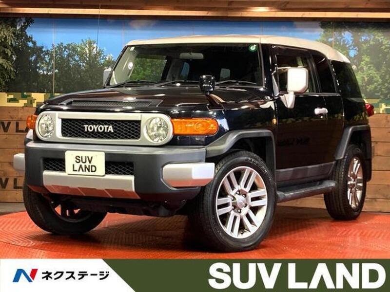 TOYOTA FJ CRUISER