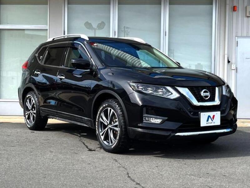 X-TRAIL