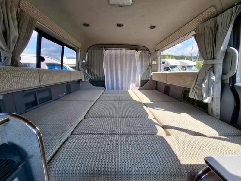 HIACE WAGON