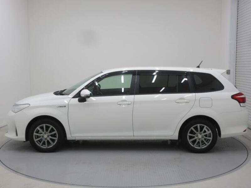 COROLLA FIELDER