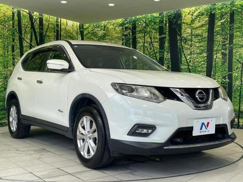 X-TRAIL
