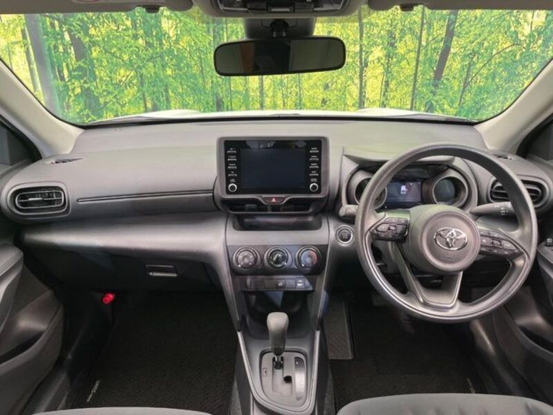 YARIS CROSS