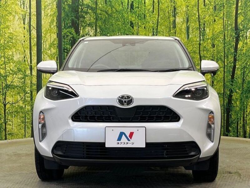 YARIS CROSS