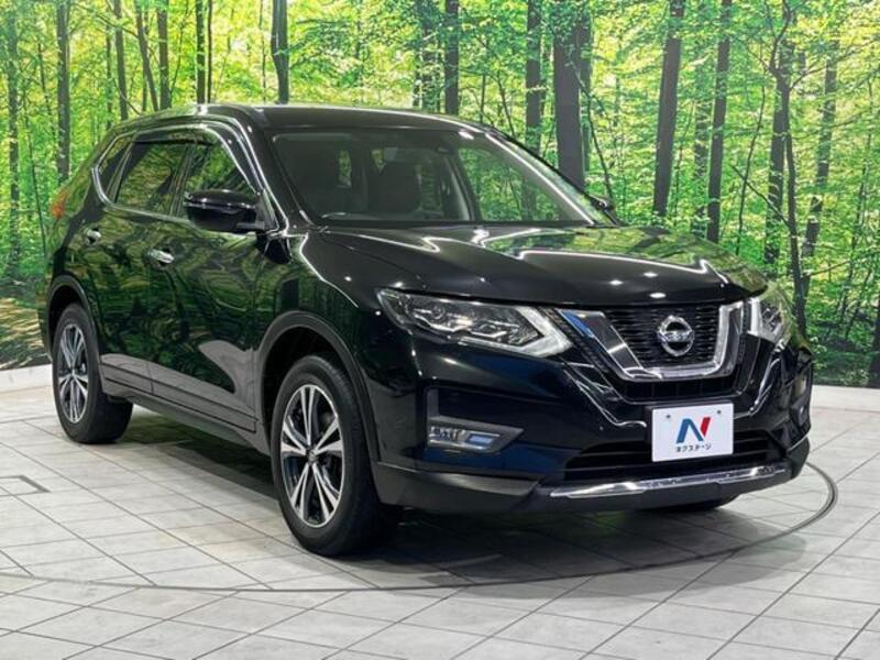 X-TRAIL