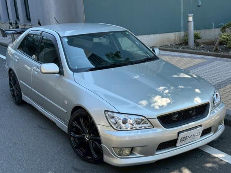 TOYOTA ALTEZZA