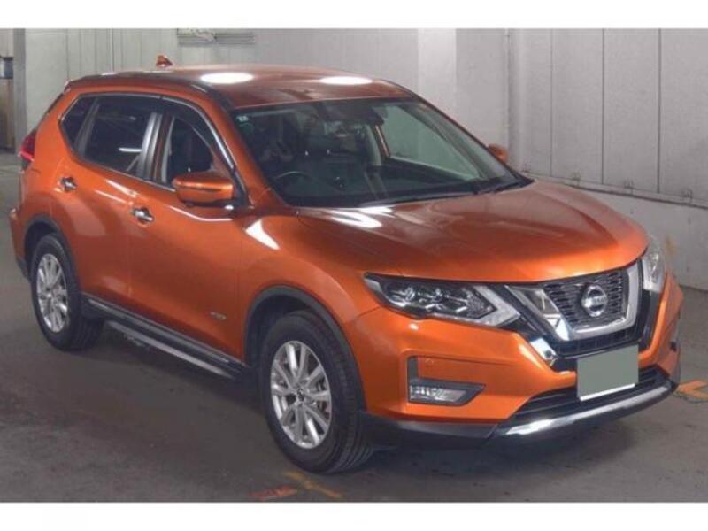 X-TRAIL-0