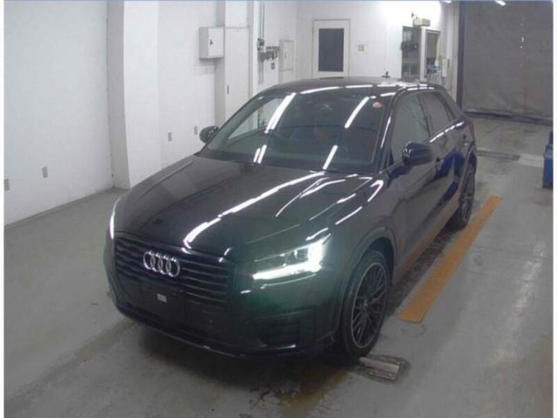AUDI Q2