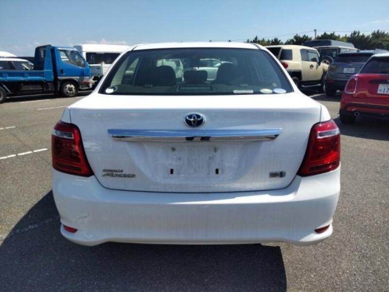 COROLLA AXIO