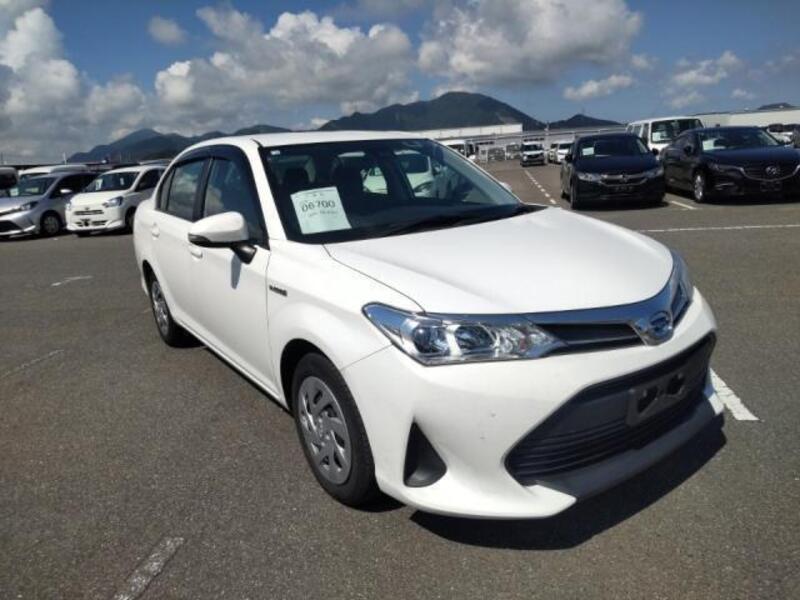 COROLLA AXIO