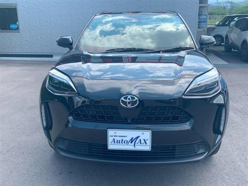 YARIS CROSS