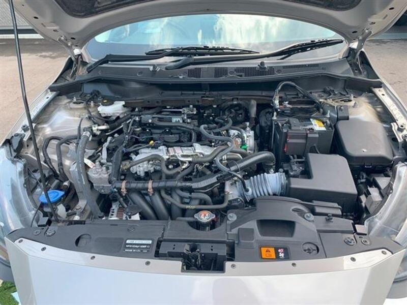 MAZDA2