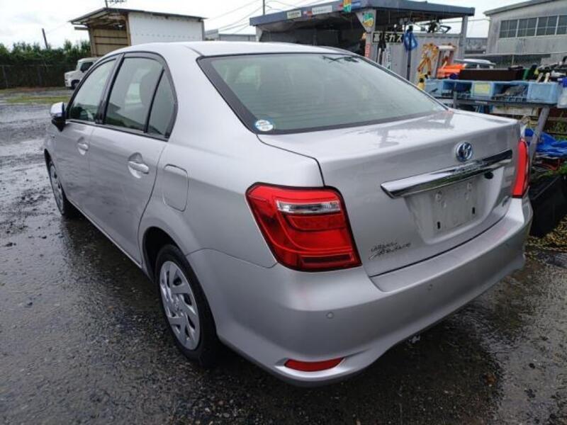 COROLLA AXIO